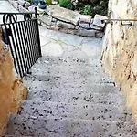 Adhemar, L'escalier Médiéval *