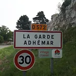 Adhemar, L'escalier Médiéval Apartamento *