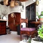 Apartamento Adhemar, L'escalier Médiéval