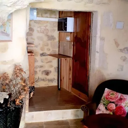 Apartman Adhemar, L'escalier Medieval La Garde-Adhémar
