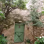 Adhemar, L'escalier Medieval