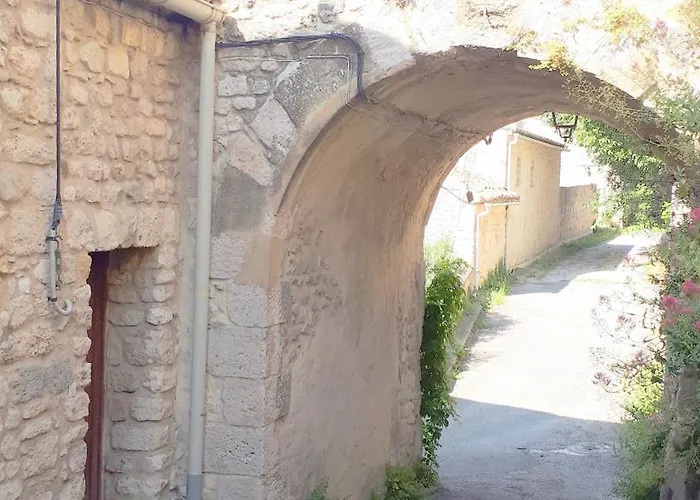 Adhemar, L'escalier Medieval La Garde Adhemar